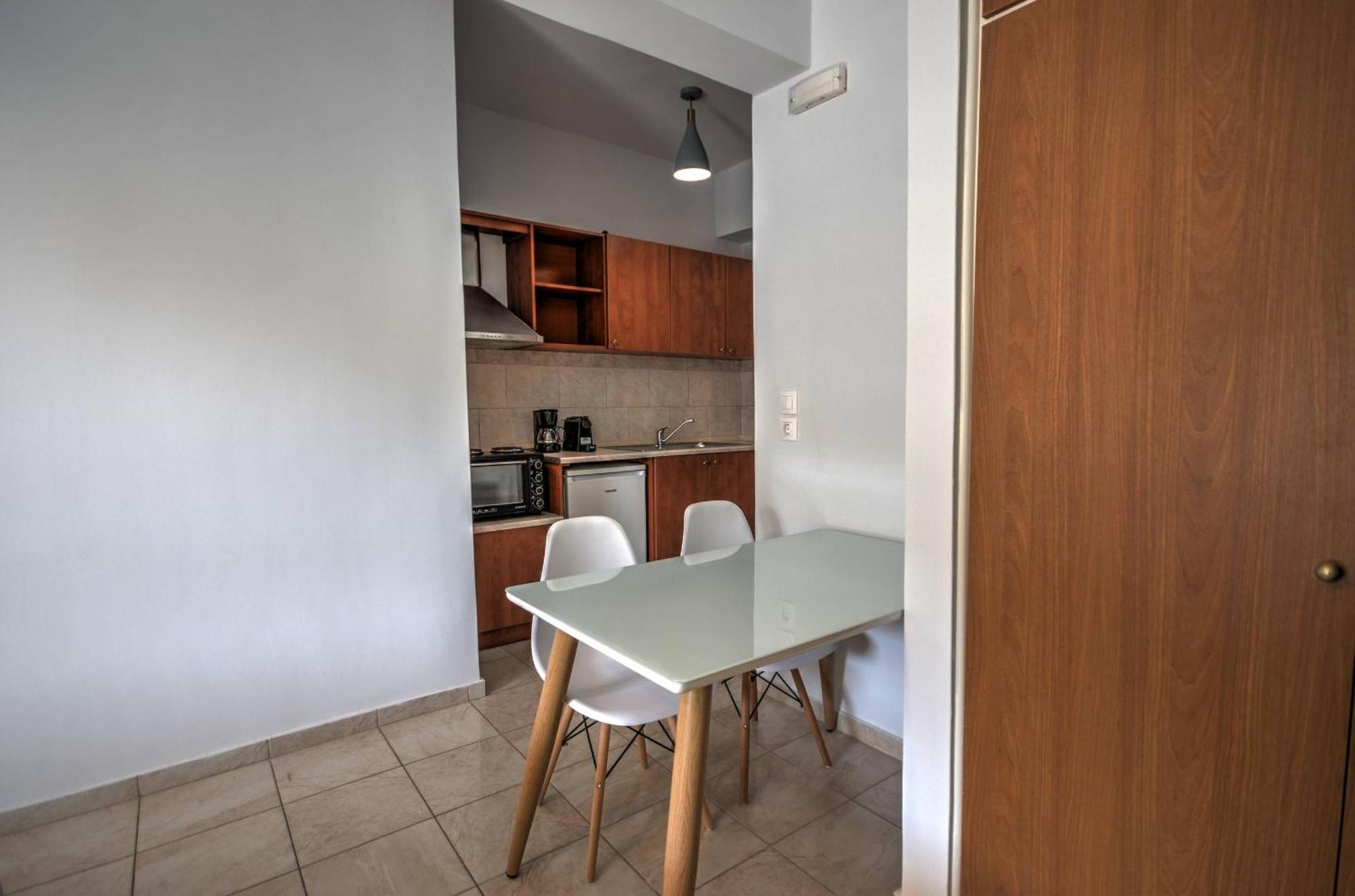 Astacos Homestay
